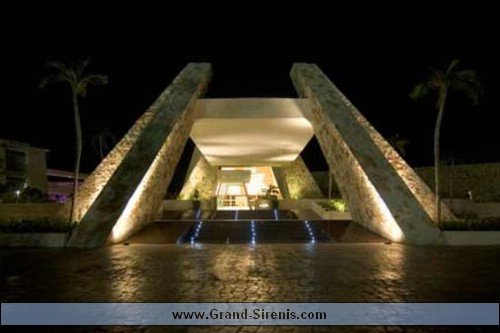 Images-1g499445-d599193-b1526483S-Lobby_Entrance-Grand_Sirenis_Riviera_Maya-Akumal_Yucatan_Peninsula.jpg